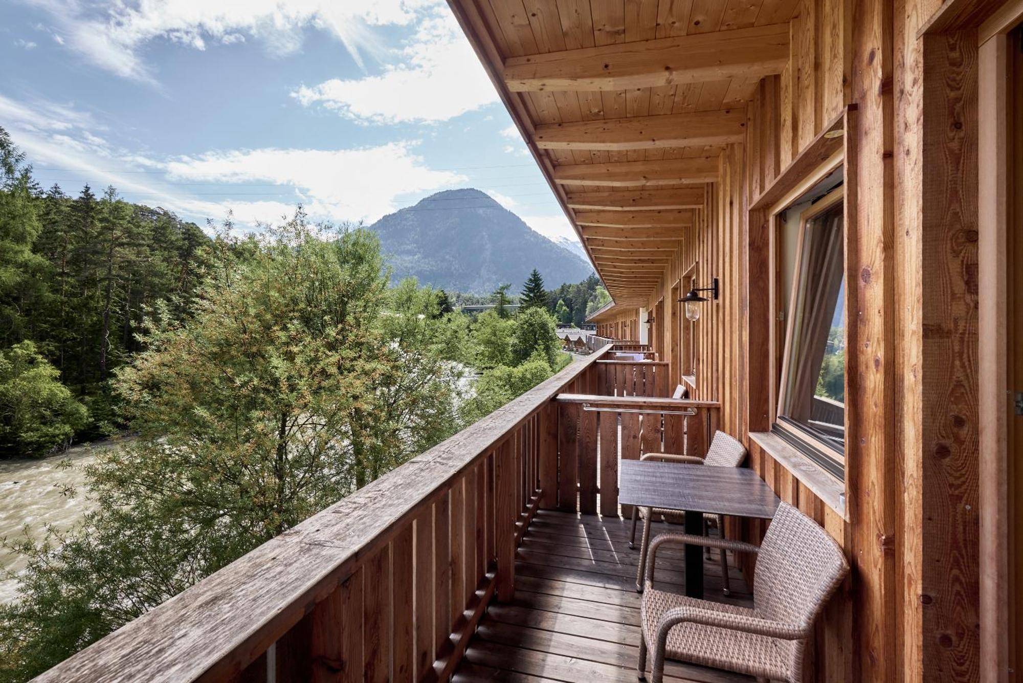 Hotel Area 47 - Tirol Ötztal-Bahnhof Zewnętrze zdjęcie
