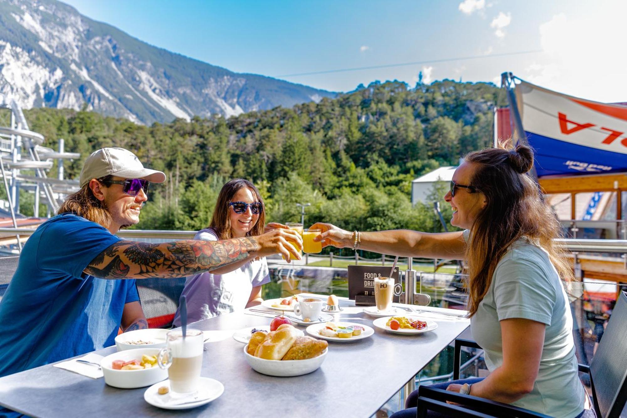 Hotel Area 47 - Tirol Ötztal-Bahnhof Zewnętrze zdjęcie